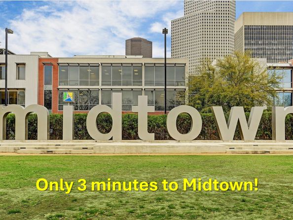 907 Rhode Place C, Houston TX 77019