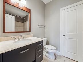 907 Rhode Place C, Houston TX 77019