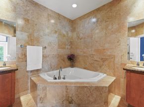 2044 Tuam Street, Houston TX 77004