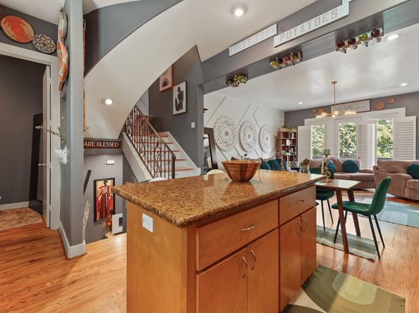 2044 Tuam Street, Houston TX 77004