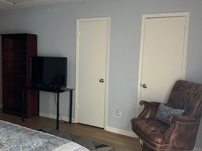 6370 CREEKBEND Drive 55, Houston TX 77096