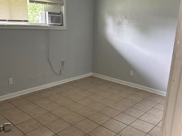 6309 Crane Street, Houston TX 77026