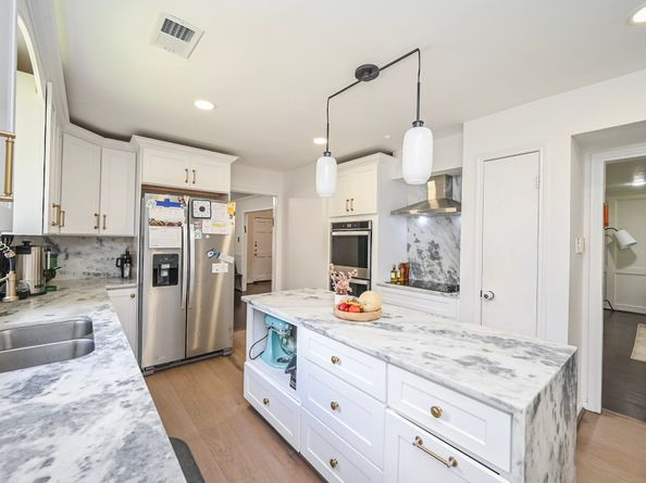 11811 Braesridge Drive, Houston TX 77071