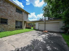 11811 Braesridge Drive, Houston TX 77071