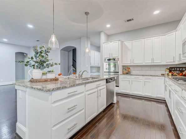 12510 Cove Landing Drive, Cypress TX 77433