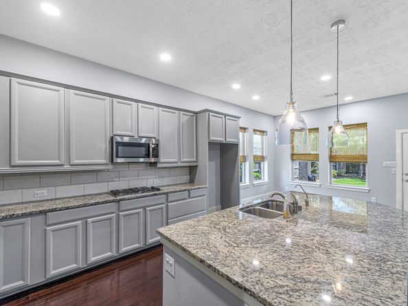 12510 Cove Landing Drive, Cypress TX 77433