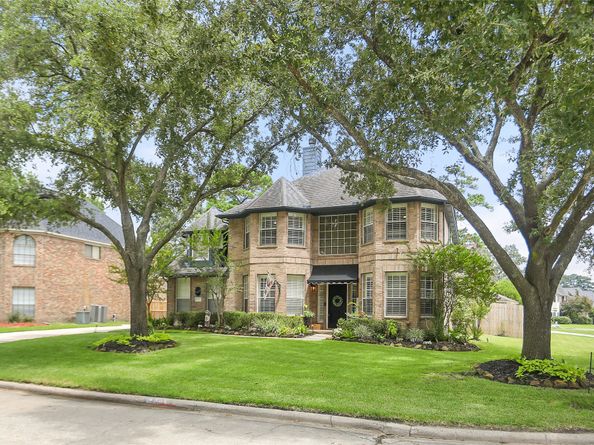 19002 Match Play Drive, Humble TX 77346