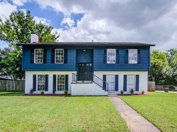 402 Tresvant Drive