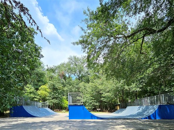 11715 Cypresswood Drive, Houston TX 77070