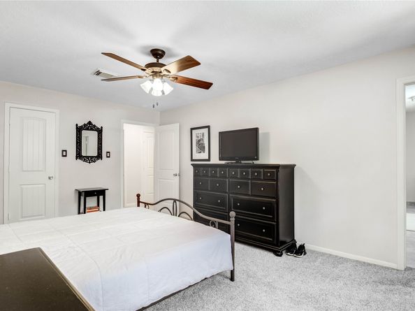 11715 Cypresswood Drive, Houston TX 77070
