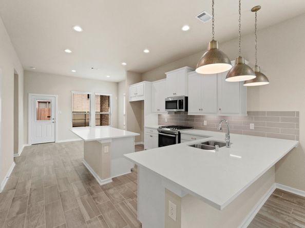 2319 Forest Flower Way, Tomball TX 77375