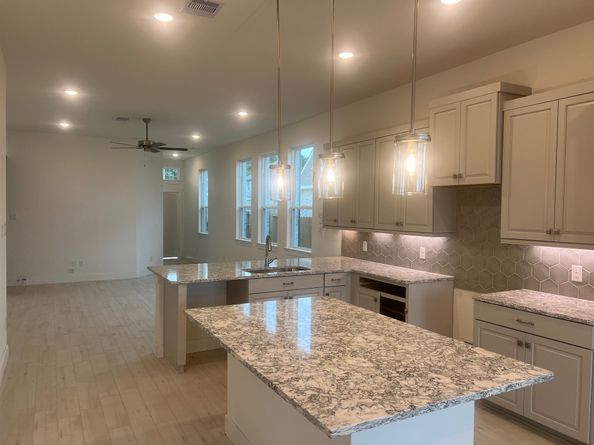 2319 Forest Flower Way, Tomball TX 77375