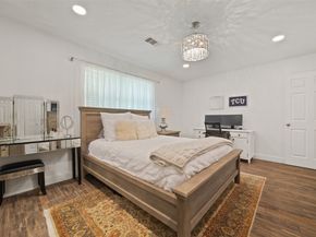 971 Curtin Street, Houston TX 77018
