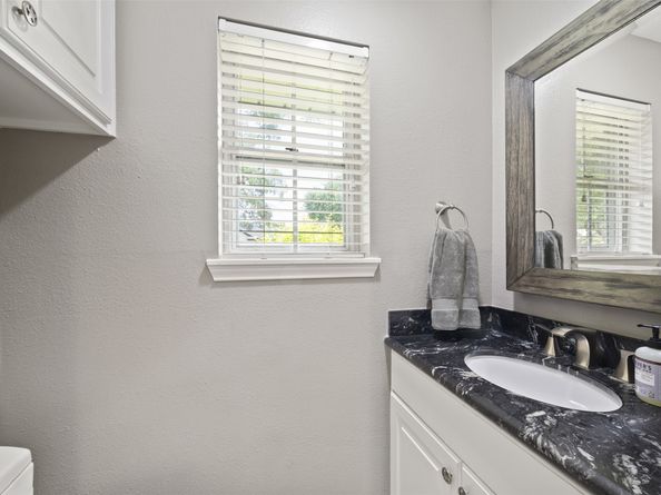 971 Curtin Street, Houston TX 77018