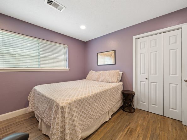 971 Curtin Street, Houston TX 77018