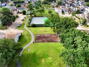 10260 Field Stone Drive, Houston TX 77041