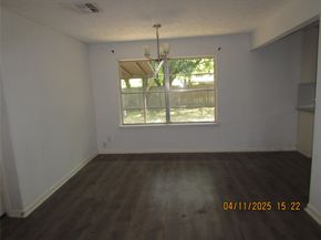 5634 Ridgeway Drive, Houston TX 77033