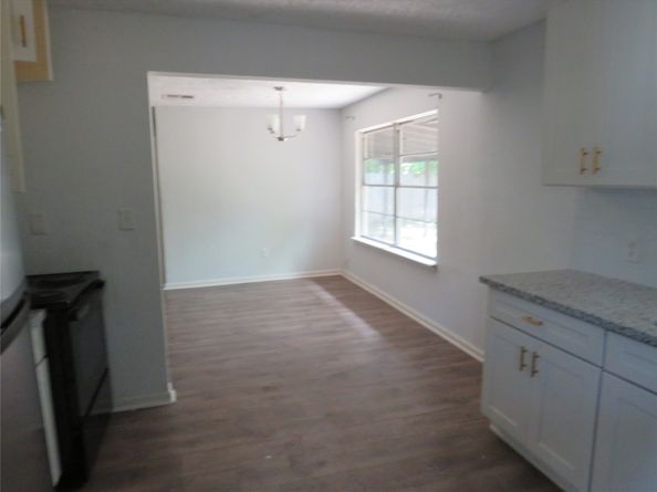 5634 Ridgeway Drive, Houston TX 77033