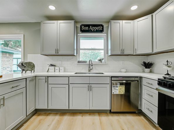 2019 Spillers Lane, Houston TX 77043