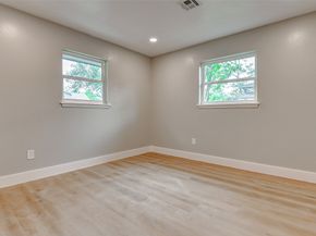 2019 Spillers Lane, Houston TX 77043