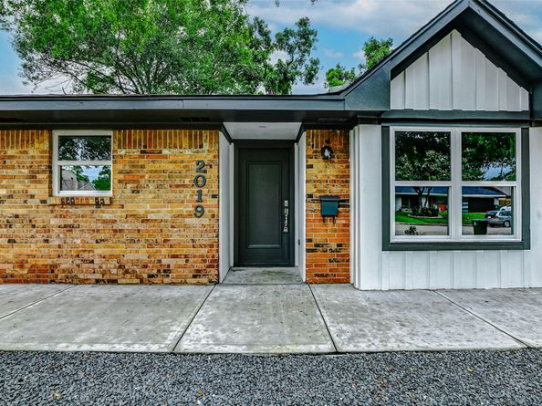 2019 Spillers Lane, Houston TX 77043