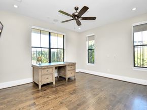 631 N Live Oak Street, Houston TX 77003