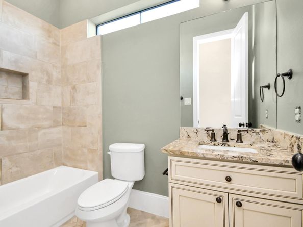 631 N Live Oak Street, Houston TX 77003