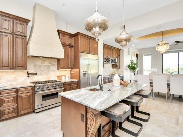 631 N Live Oak Street, Houston TX 77003