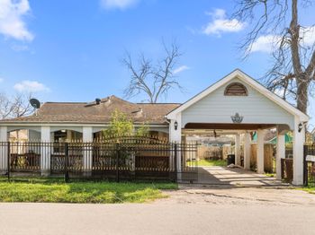 6324 Texarkana Street