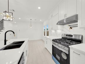 6037 S Acres Drive, Houston TX 77048