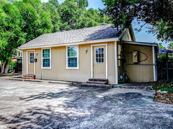 2601 Prospect Street, Houston TX 77004
