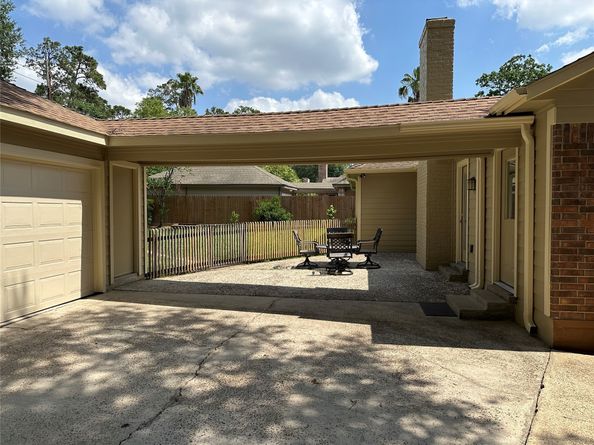 23822 Northcrest Drive, Spring TX 77389