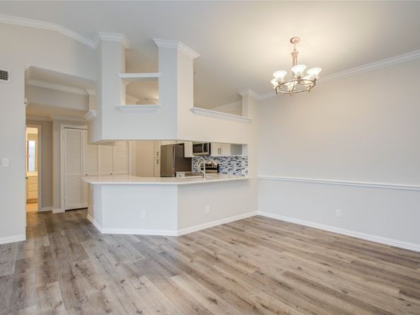 2111 Welch Street A321, Houston TX 77019