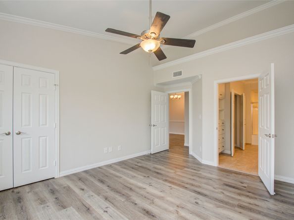 2111 Welch Street A321, Houston TX 77019