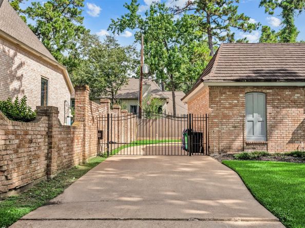 9410 Windrush Drive, Spring TX 77379