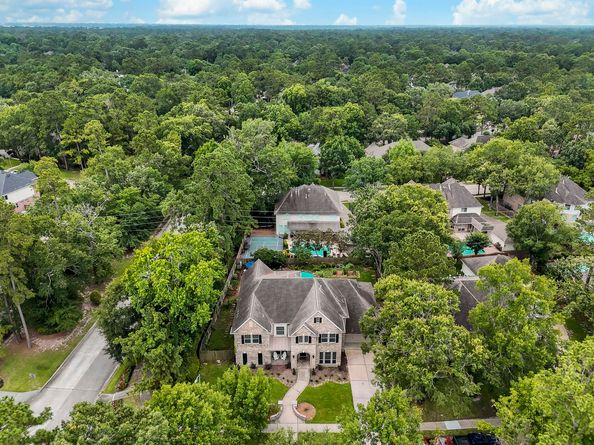 2807 Hazy Hillside Court, Kingwood TX 77345