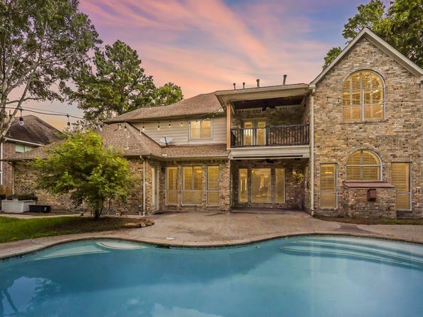 2807 Hazy Hillside Court, Kingwood TX 77345