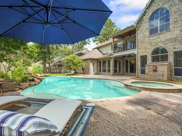2807 Hazy Hillside Court, Kingwood TX 77345