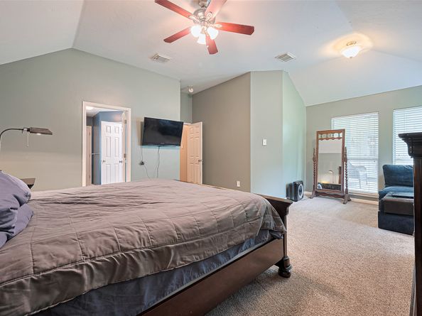 210 N Wimberly Way, Conroe TX 77385