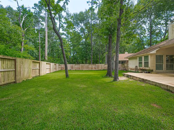 210 N Wimberly Way, Conroe TX 77385