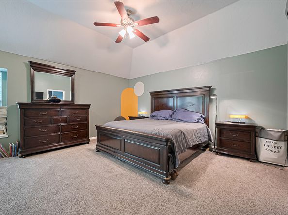 210 N Wimberly Way, Conroe TX 77385