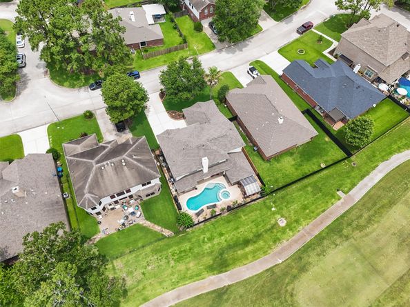 8514 Hunters Village Drive, Humble TX 77346