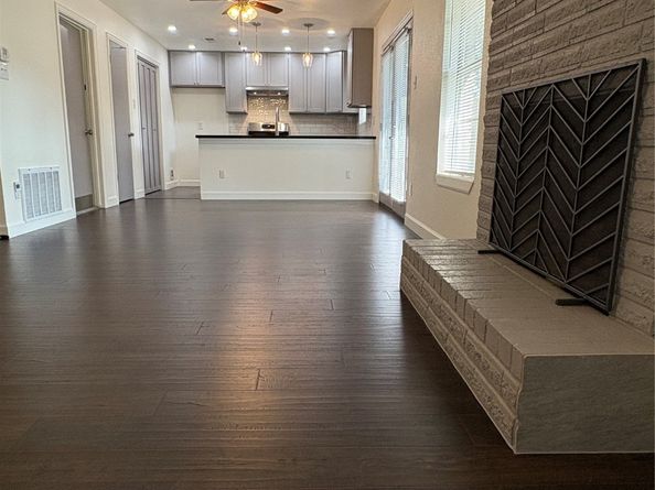 9006 Winding River Drive, Houston TX 77088