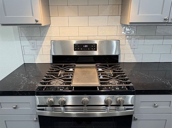 9006 Winding River Drive, Houston TX 77088
