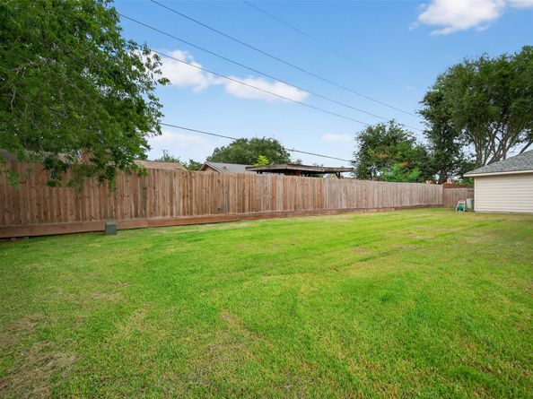5407 Satterfield Lane, Houston TX 77084