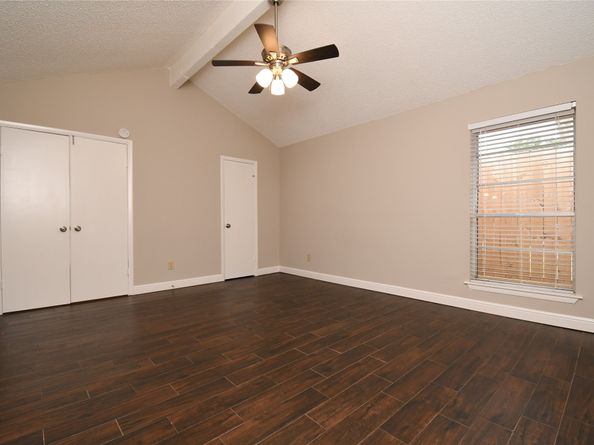 16303 Hollow Rock Drive, Houston TX 77070