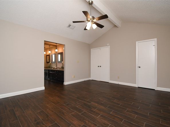 16303 Hollow Rock Drive, Houston TX 77070