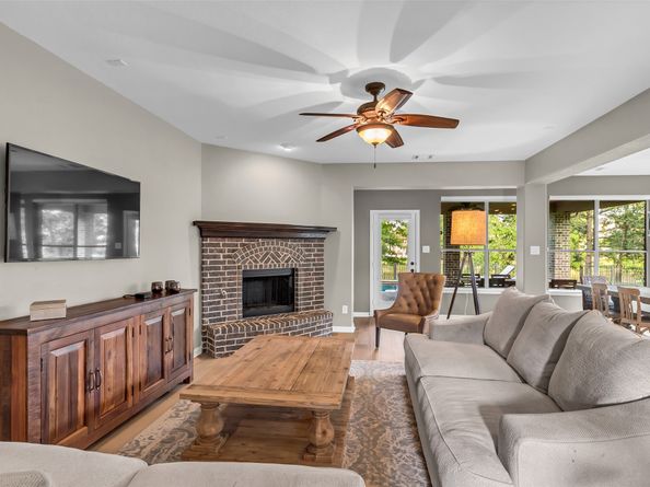 203 Oarwood Place, Spring TX 77389