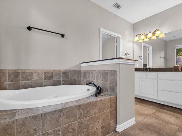 203 Oarwood Place, Spring TX 77389