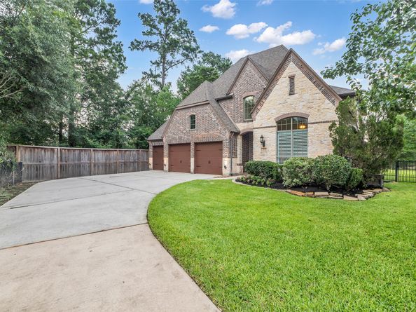 203 Oarwood Place, Spring TX 77389